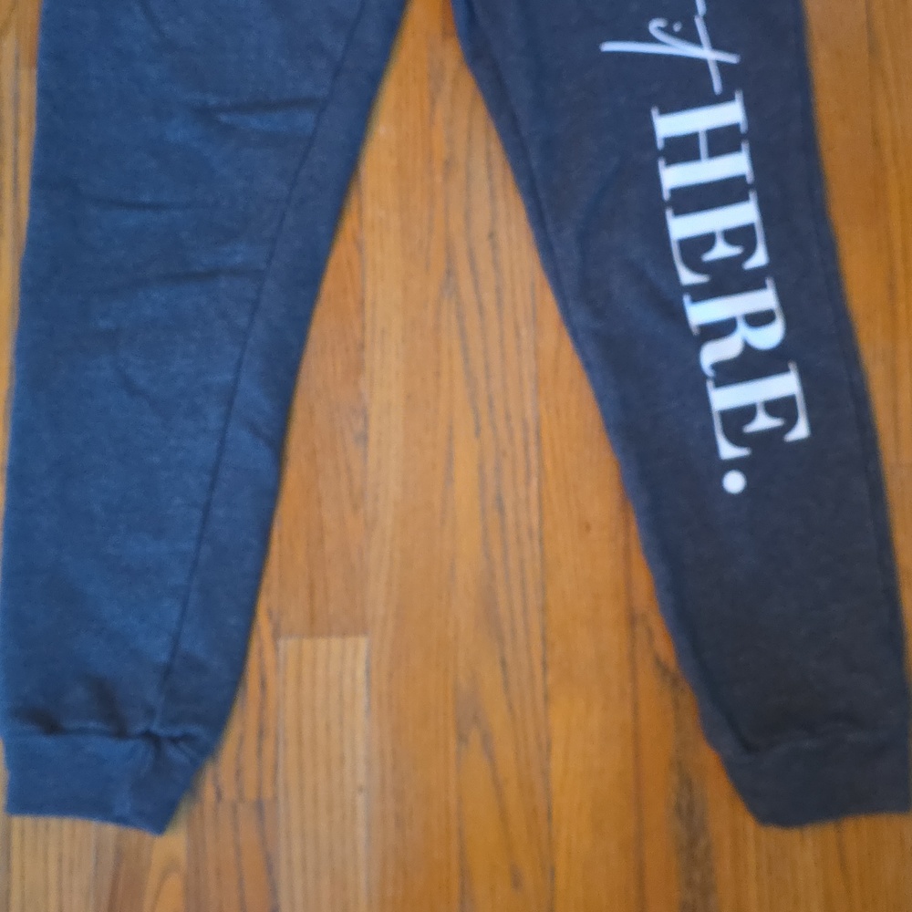Matt Matthews Joggers Size Large Charcoal "I Hate It Here." - Picture 4 of 15